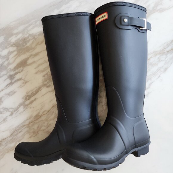 Hunter Women's Original Tall Rain Boots – Sustainable Style 🌧️🌱 - Picture 5 of 14